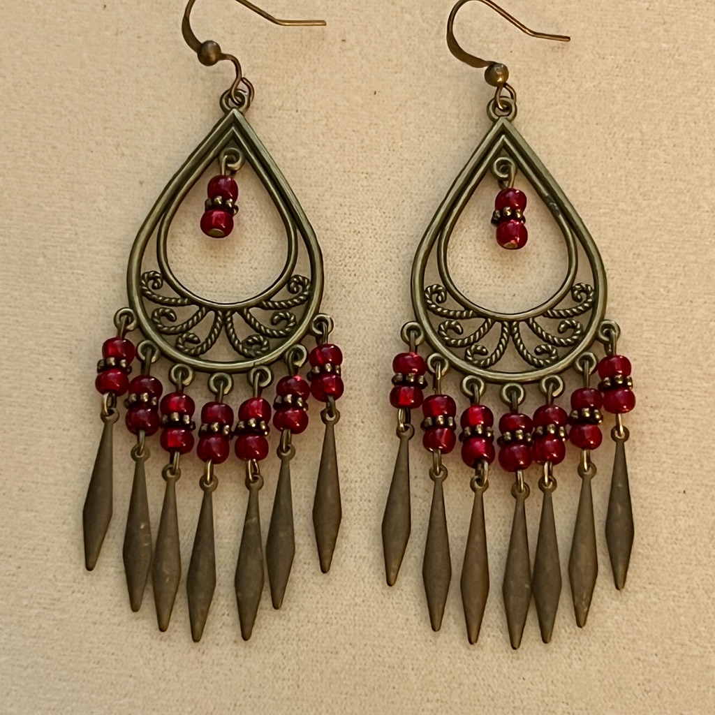 New Gorgeous Boho Bronze Red Seed Bead Chandelier Earrings 14$